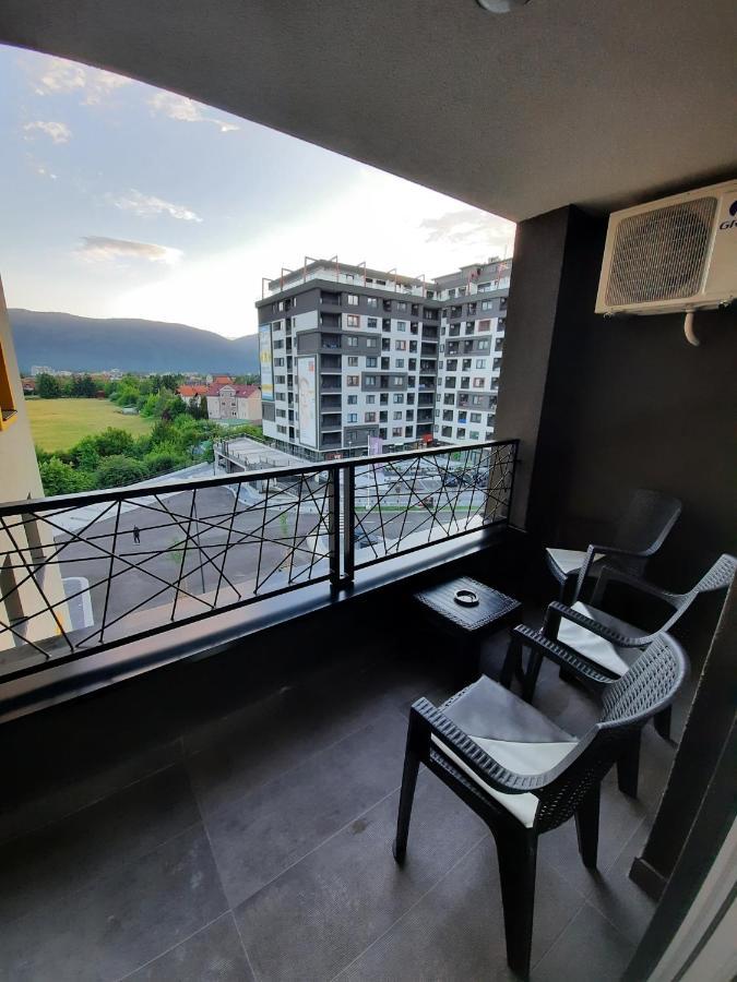 Apartman Bulevar Sarajevo - Free Parking 外观 照片