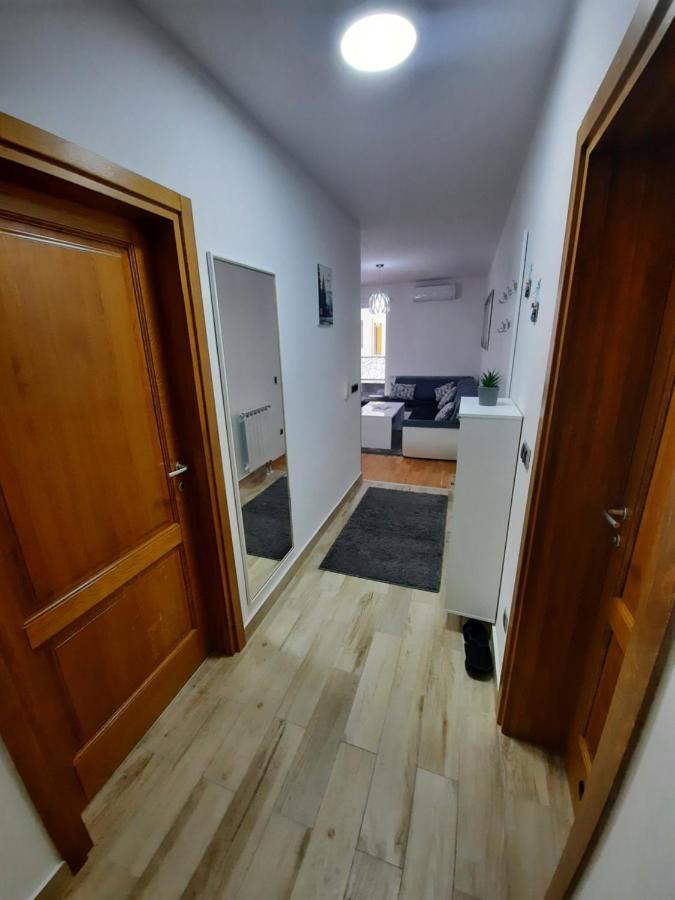 Apartman Bulevar Sarajevo - Free Parking 外观 照片