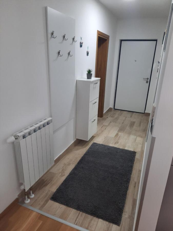 Apartman Bulevar Sarajevo - Free Parking 外观 照片