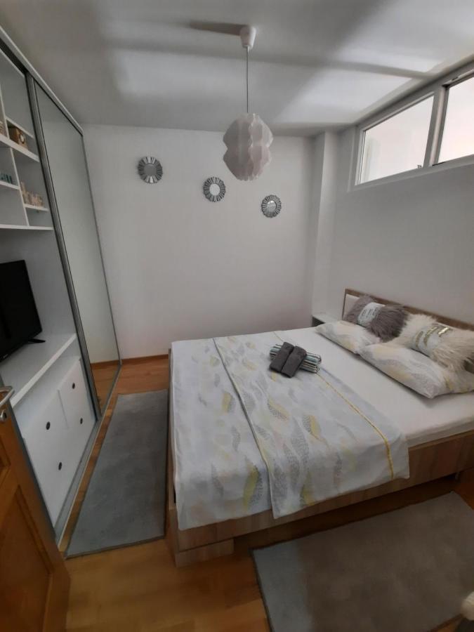Apartman Bulevar Sarajevo - Free Parking 外观 照片