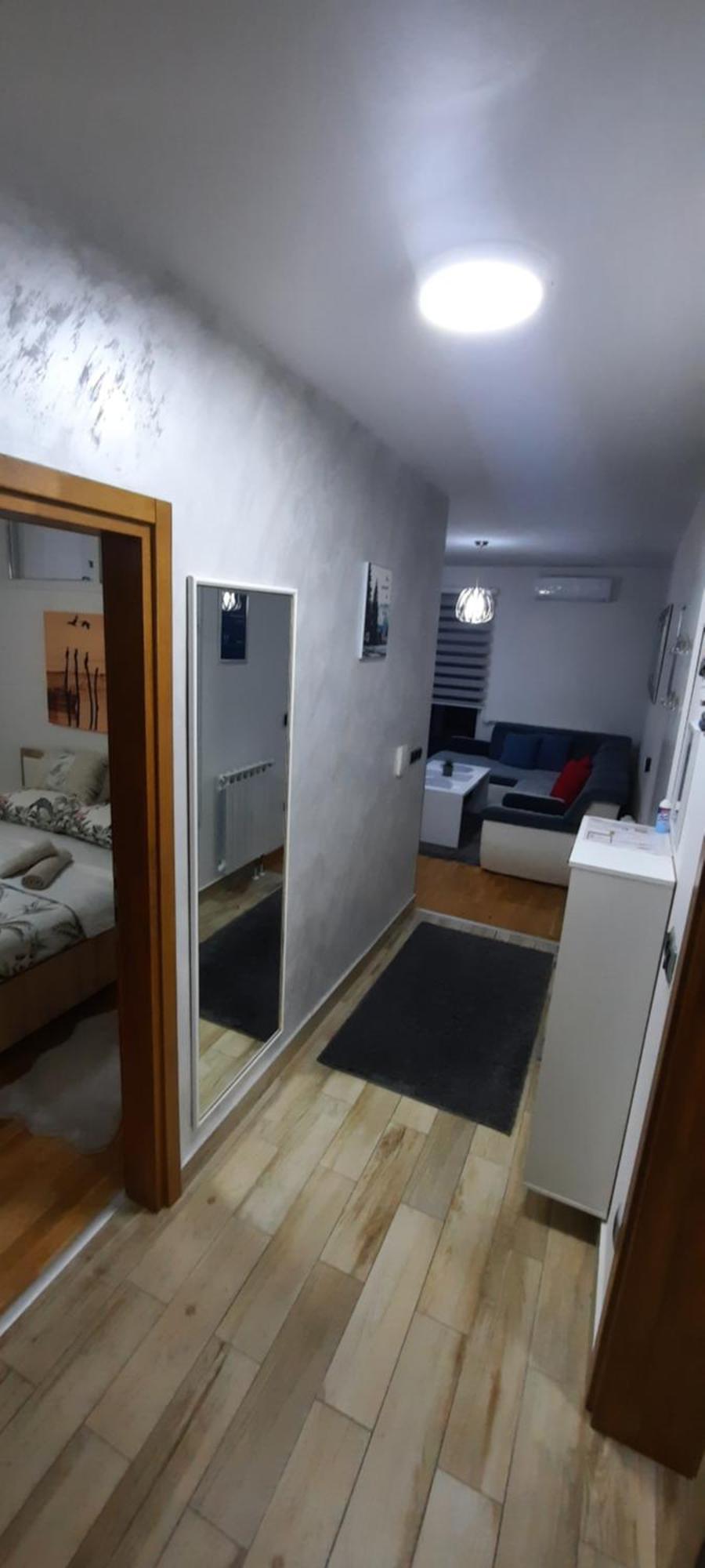 Apartman Bulevar Sarajevo - Free Parking 外观 照片